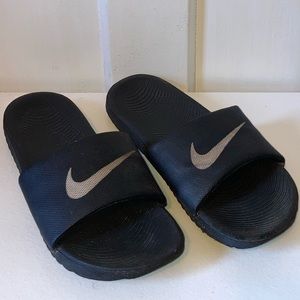 Nike slides